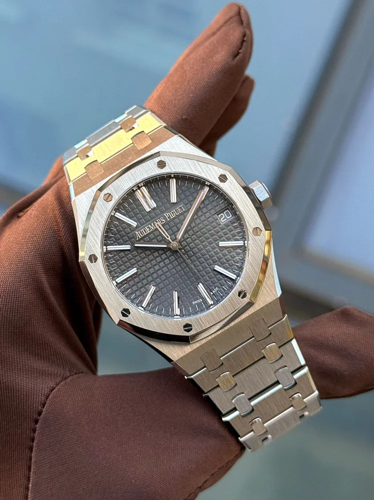 Audemars Piguet Royal Oak Selfwinding Grey Dial